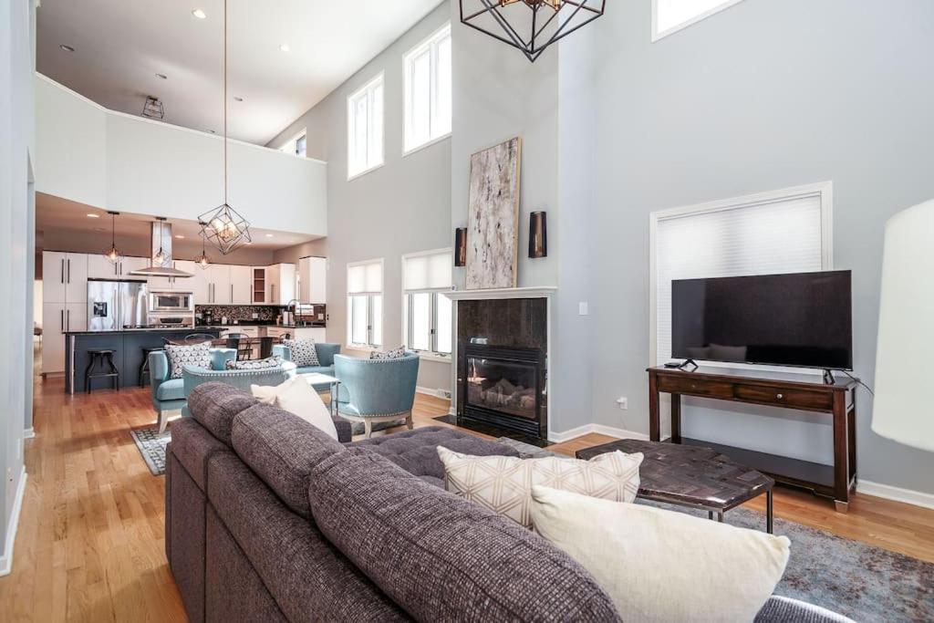 Eclectic Stylish And Cozy Milwaukee Unit Villa Luaran gambar