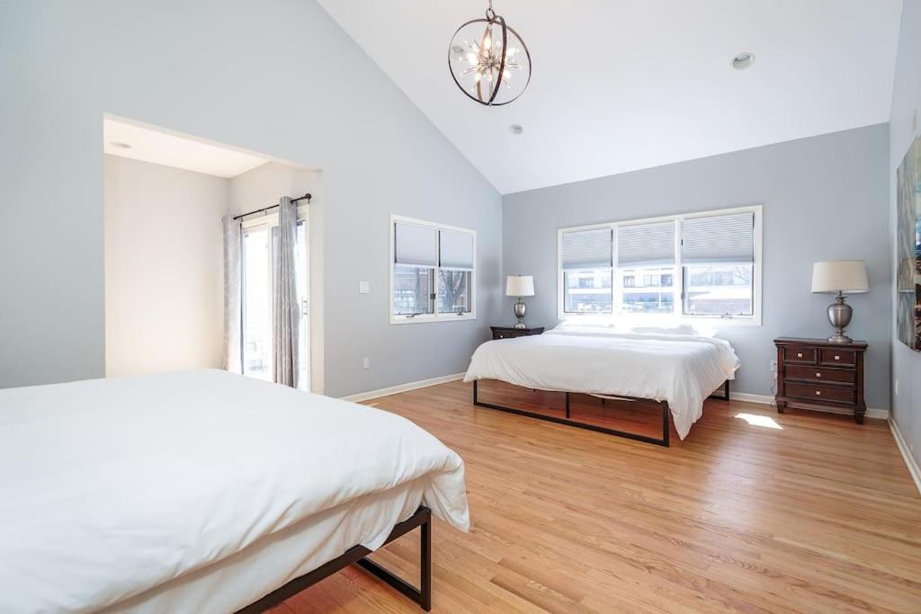 Eclectic Stylish And Cozy Milwaukee Unit Villa Luaran gambar