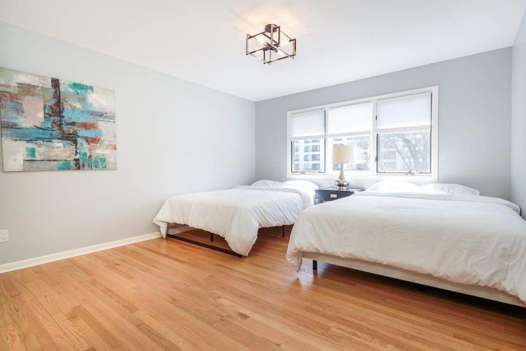 Eclectic Stylish And Cozy Milwaukee Unit Villa Luaran gambar